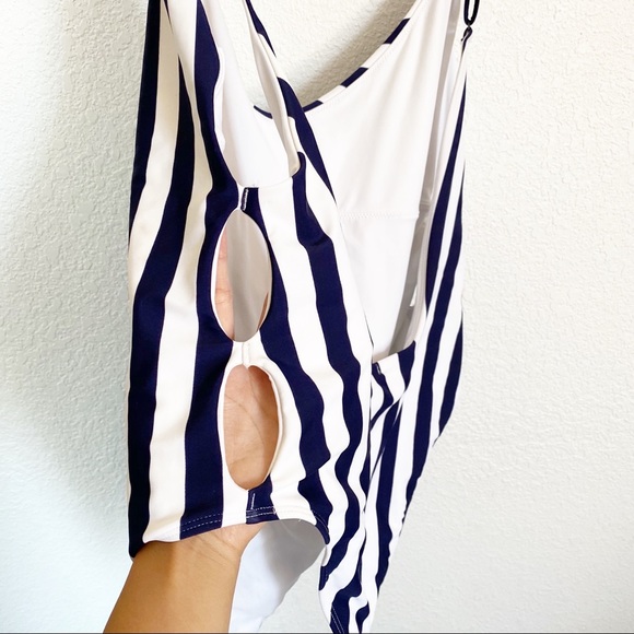Aerie NWOT Striped One piece 😍 - Picture 9 of 12